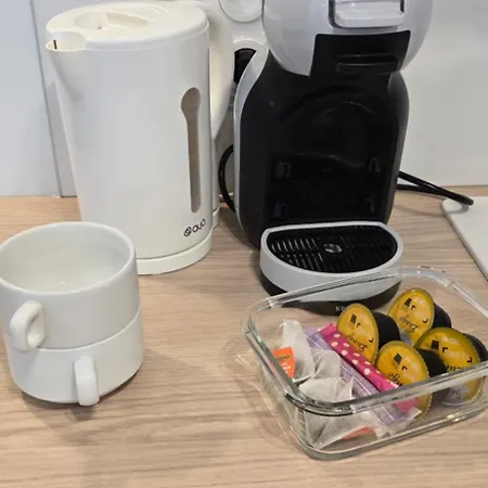 T2 Du Sanctuaire 400 M De La Grotte Wifi Tv 아파트 *