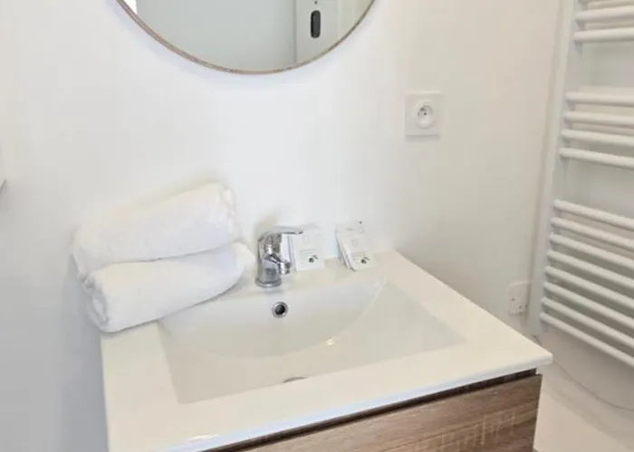 شقة T2 Du Sanctuaire 400 M De La Grotte Wifi Tv *